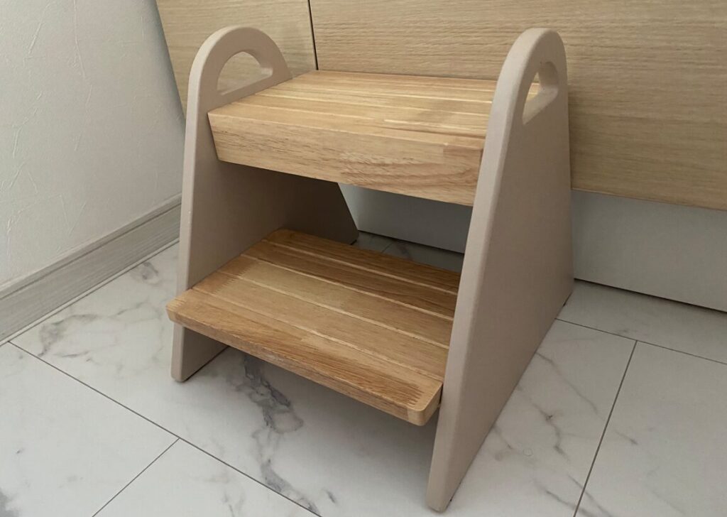 実際に購入してわが家で使用しているキッズ踏み台